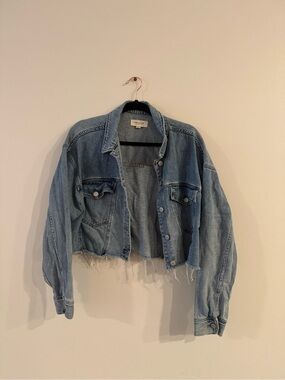 Pacsun Cropped Light Wash Denim Jacket